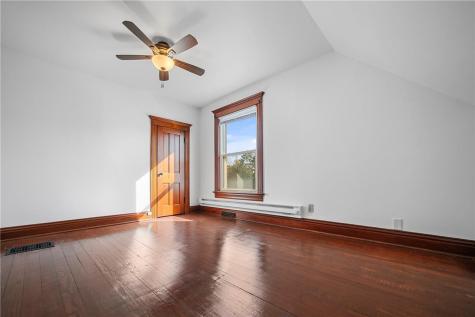 448 7th Avenue Marion IA 52302