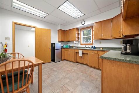 448 7th Avenue Marion IA 52302