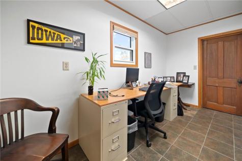 448 7th Avenue Marion IA 52302