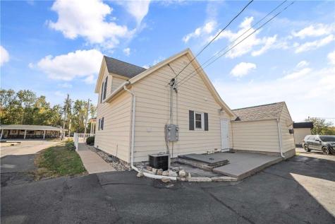 448 7th Avenue Marion IA 52302