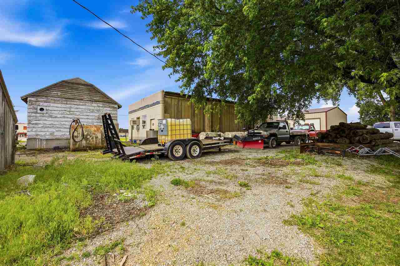318 E Business 30 Lisbon IA 52253
