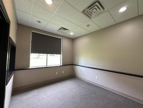 673 Westbury Drive Iowa City IA 52245