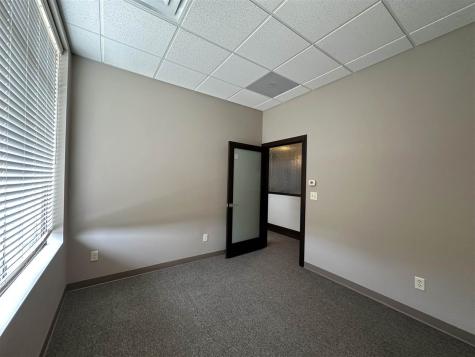 673 Westbury Drive Iowa City IA 52245