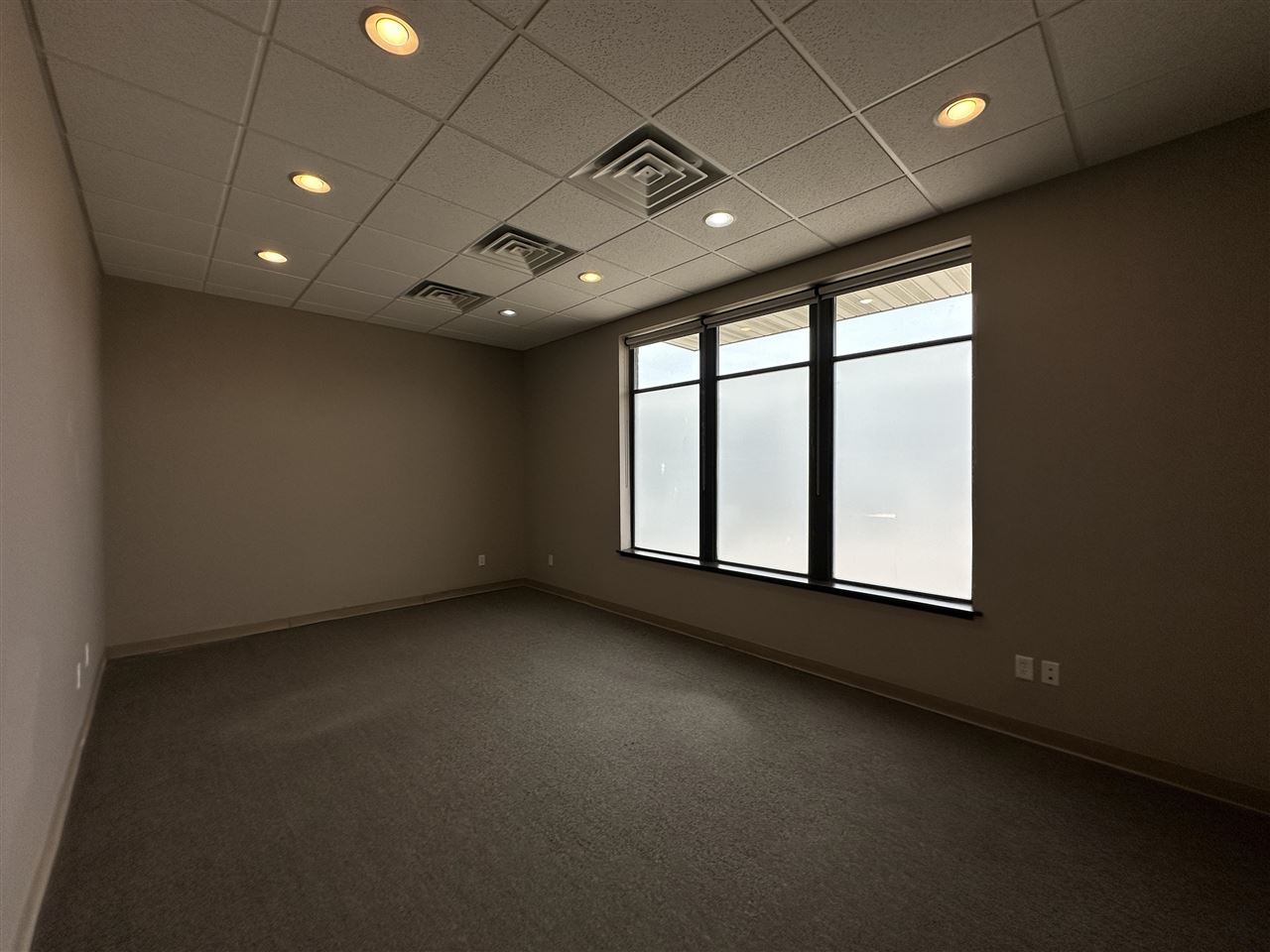 673 Westbury Drive Iowa City IA 52245