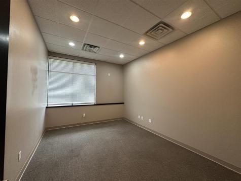 673 Westbury Drive Iowa City IA 52245