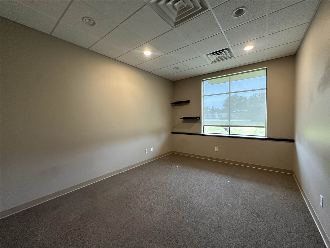 673 Westbury Drive Iowa City IA 52245