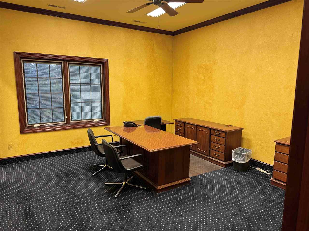 4125 Glass Road NE Cedar Rapids IA 52402