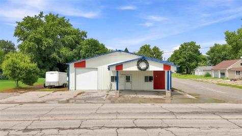1968 500th Street SW Kalona IA 52247