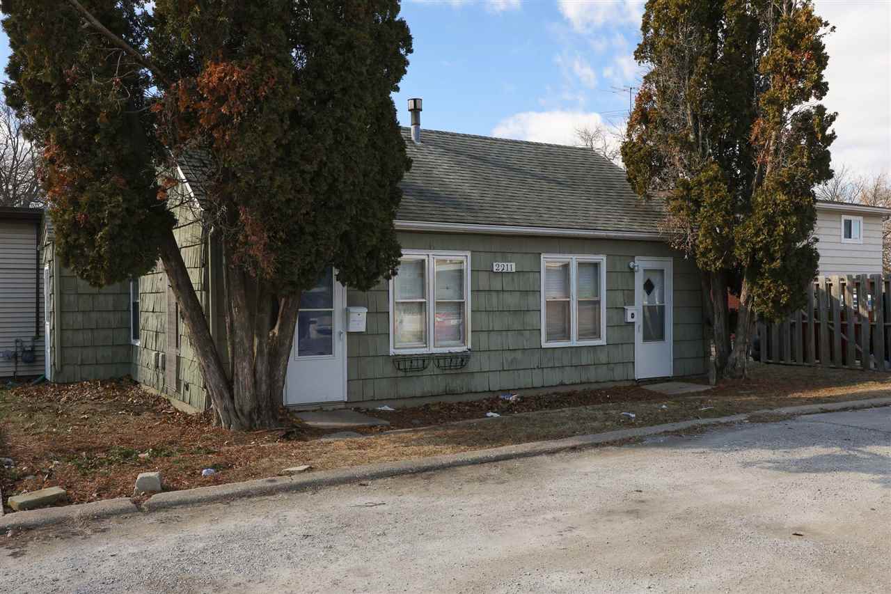 2203-2221 Muscatine Avenue Iowa City IA 52240