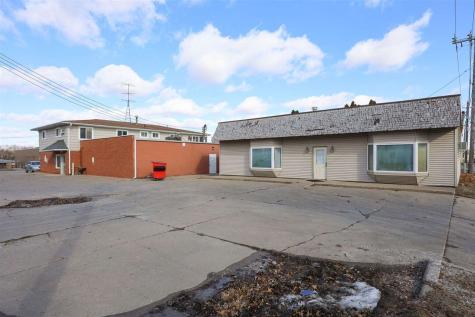 2203-2221 Muscatine Avenue Iowa City IA 52240