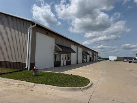 128 Greenfield Drive Tiffin IA 52340