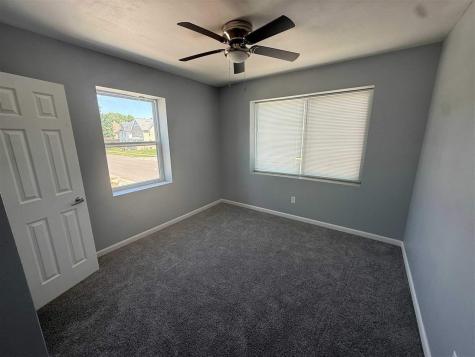 1056 5th Avenue SE Cedar Rapids IA 52403