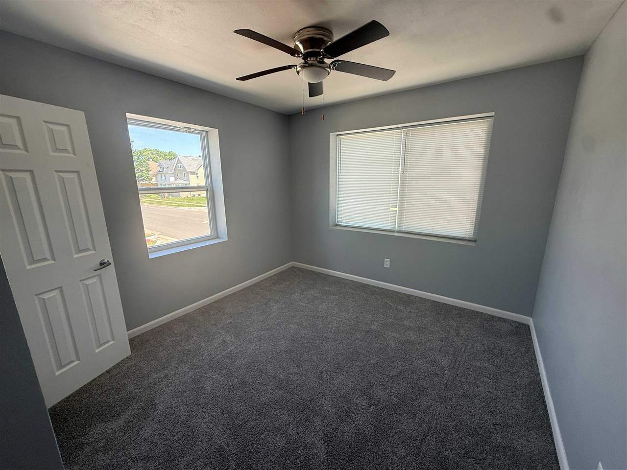 1056 5th Avenue SE Cedar Rapids IA 52403