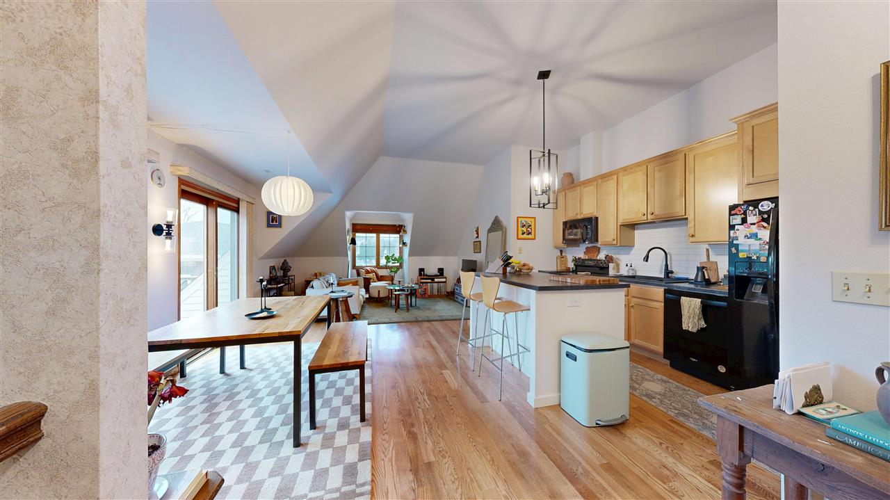 1114 N Dodge Street Iowa City IA 52245