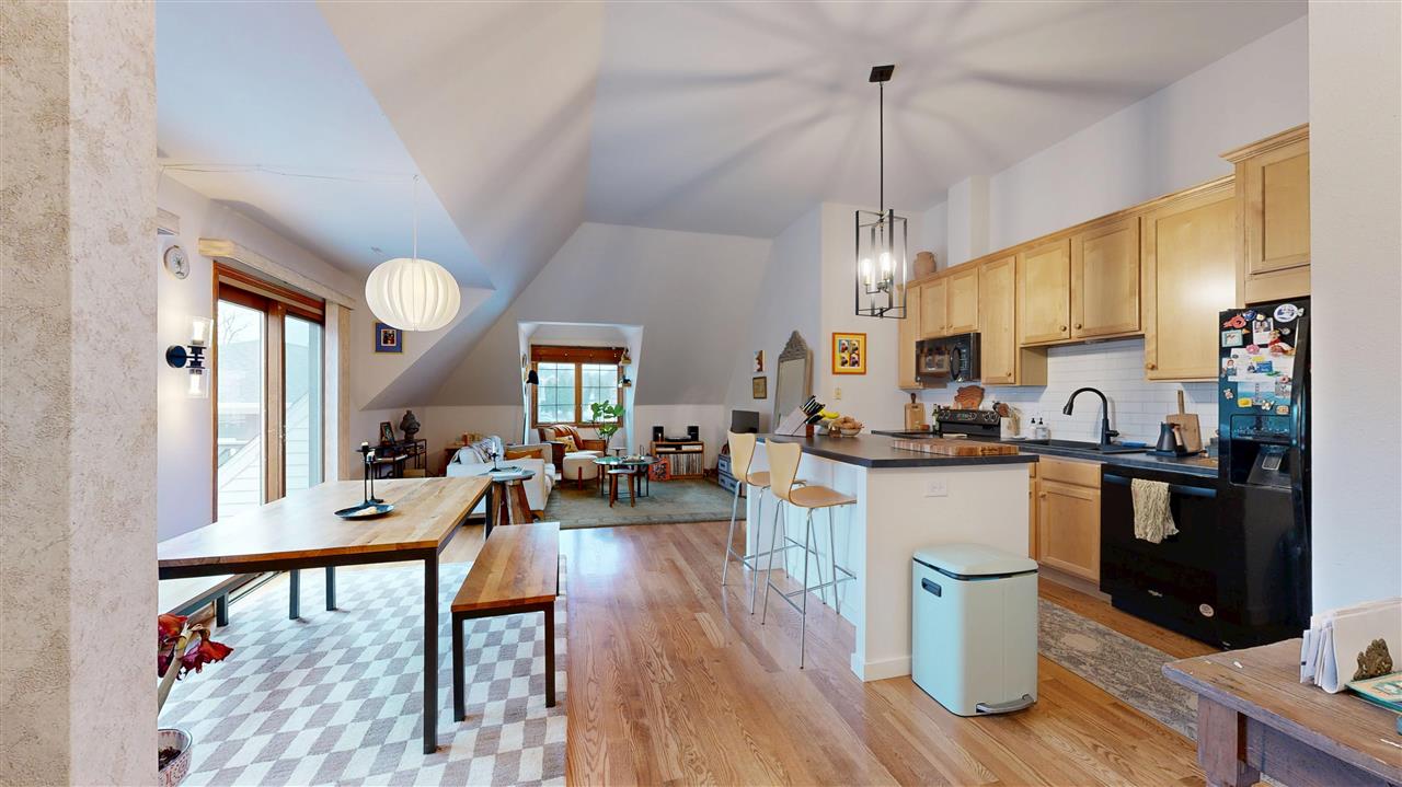 1114 N Dodge Street Iowa City IA 52245