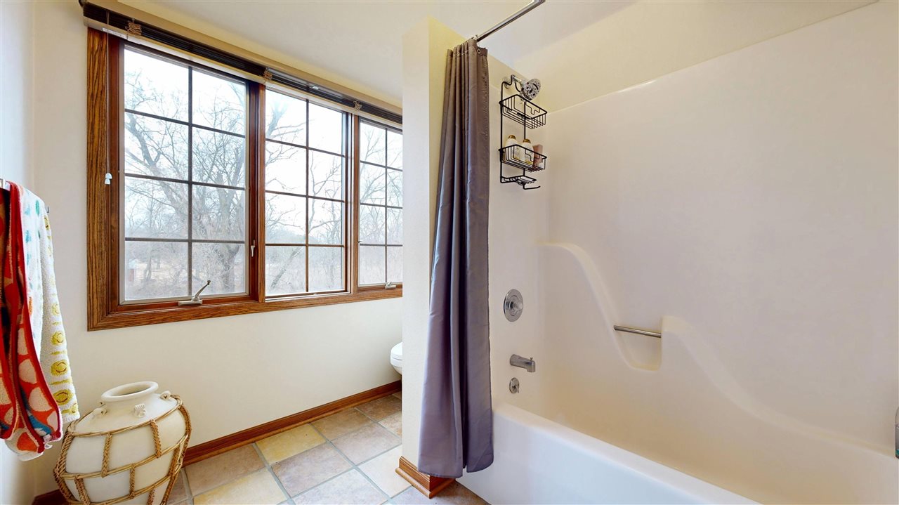 1114 N Dodge Street Iowa City IA 52245