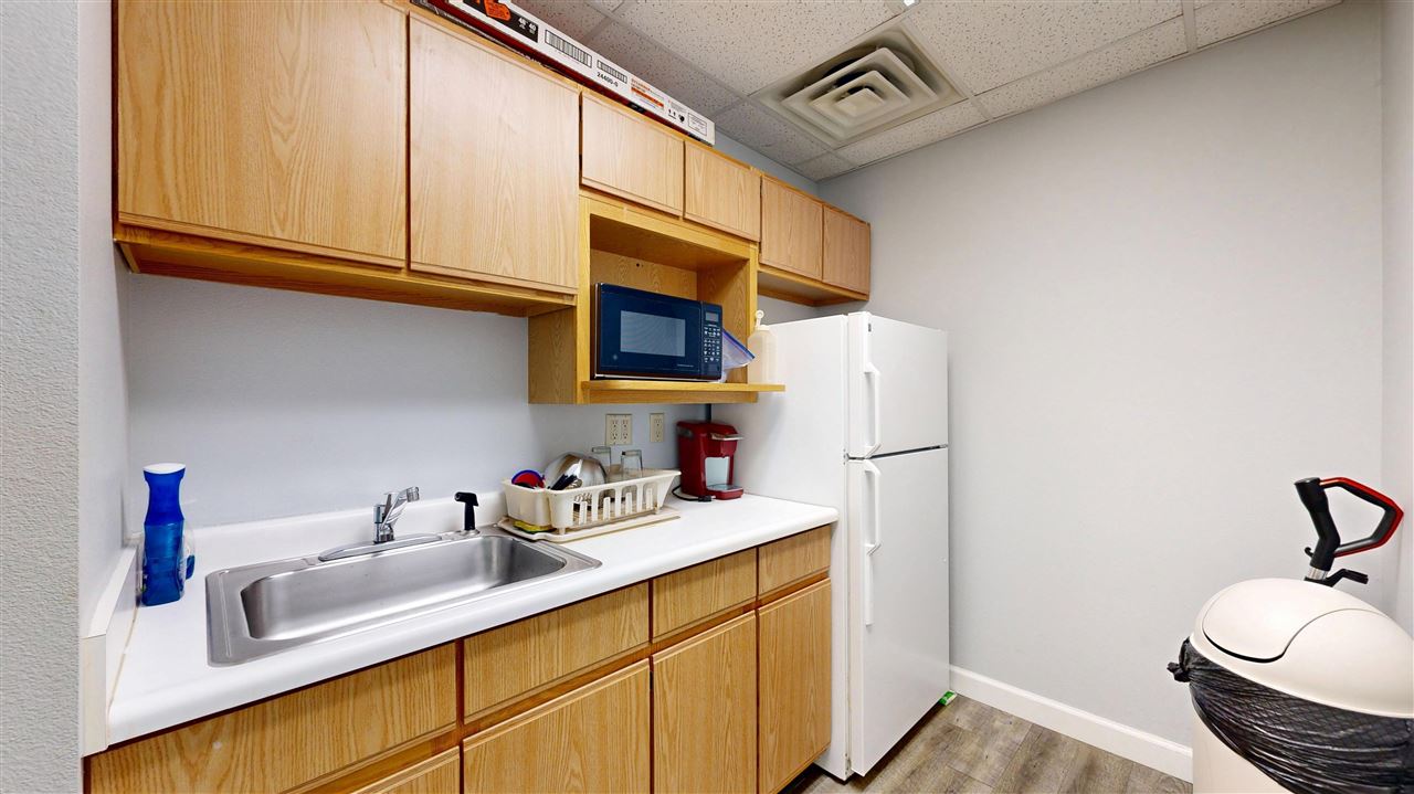 1114 N Dodge Street Iowa City IA 52245