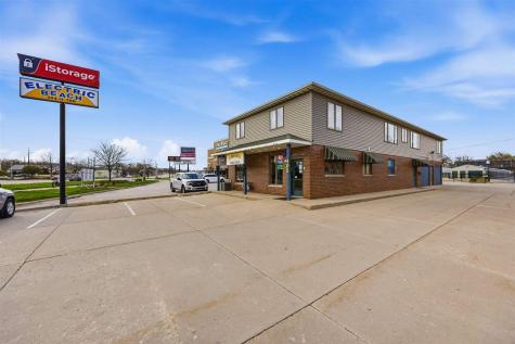 405 2nd Street Coralville IA 52241