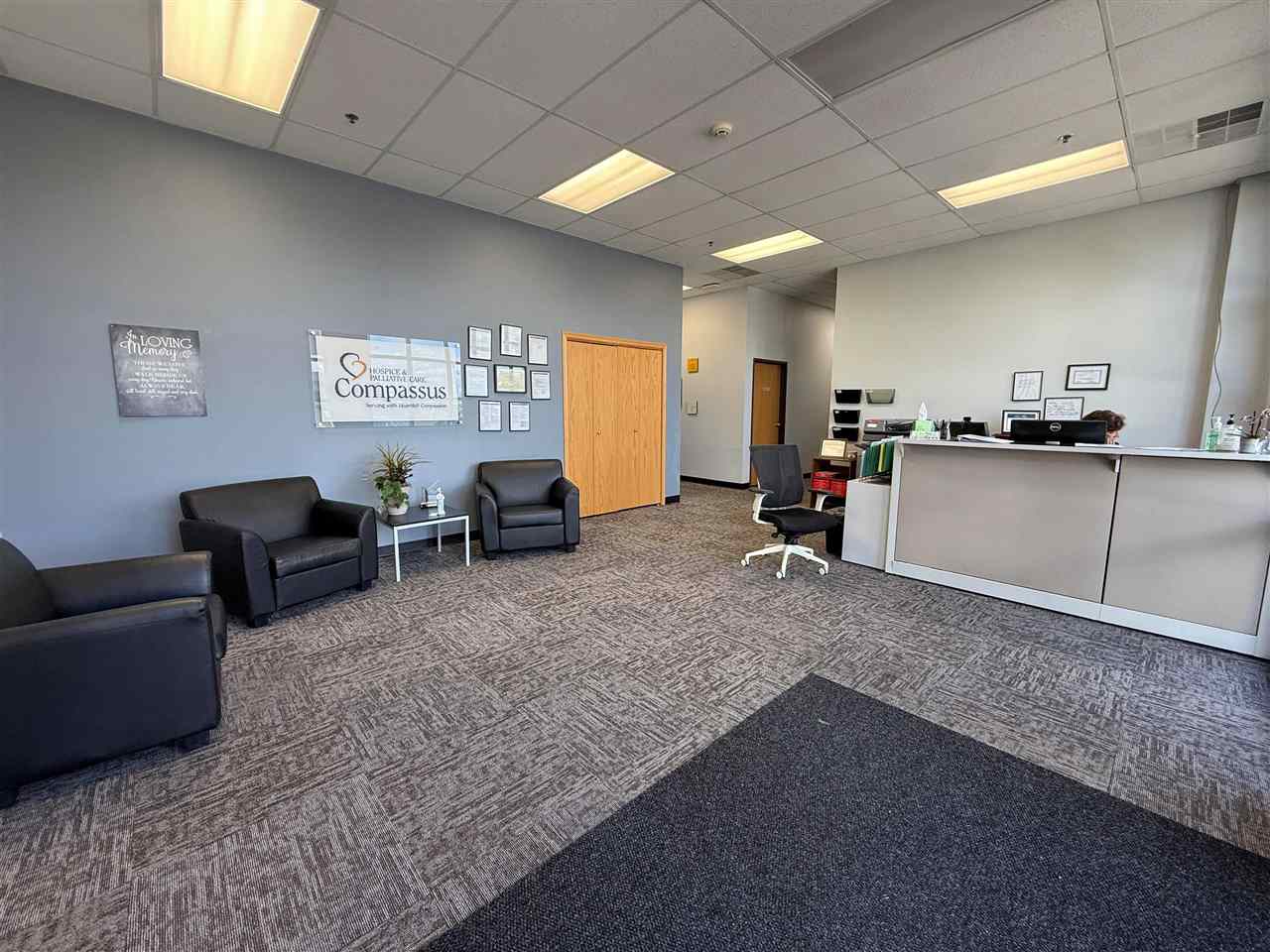 5005 Bowling Street SW Cedar Rapids IA 52404