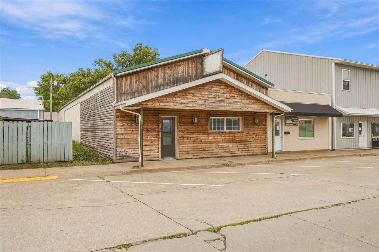 603 B Avenue Kalona IA 52247