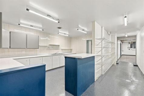 603 B Avenue Kalona IA 52247