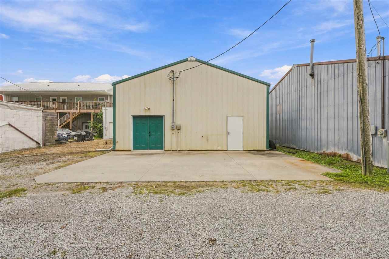 603 B Avenue Kalona IA 52247