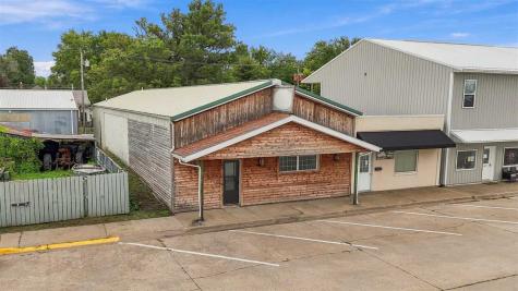 603 B Avenue Kalona IA 52247