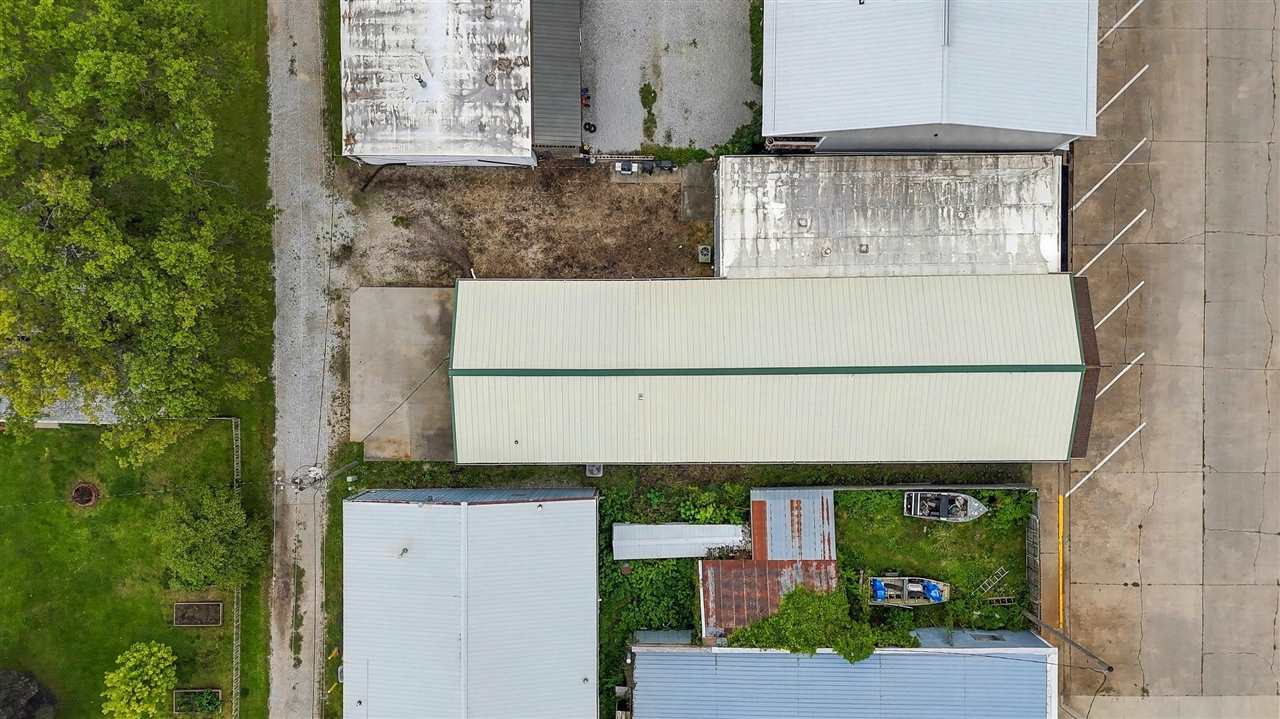 603 B Avenue Kalona IA 52247