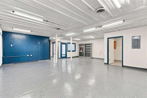 603 B Avenue Kalona IA 52247