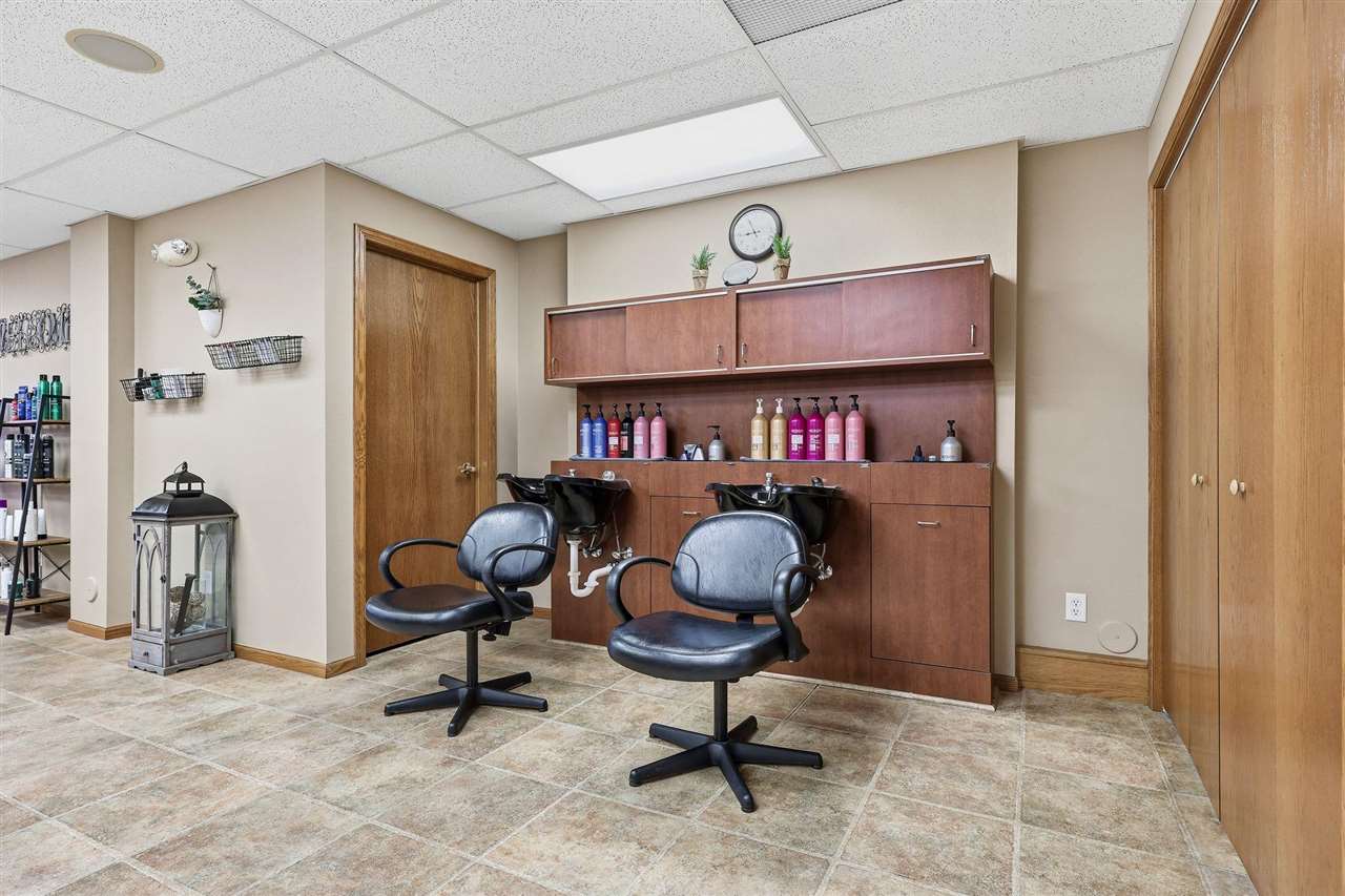 205 Scott Court Iowa City IA 52245