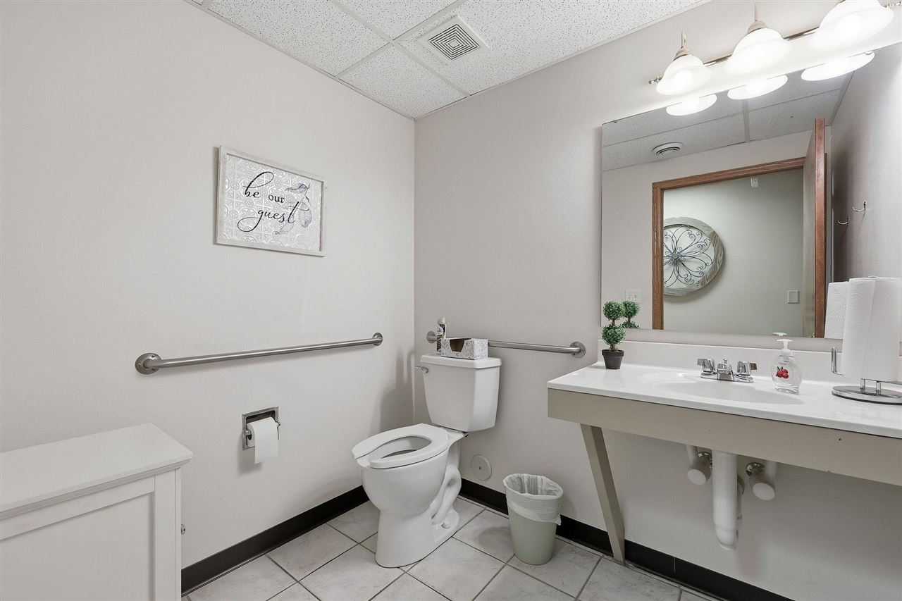 205 Scott Court Iowa City IA 52245