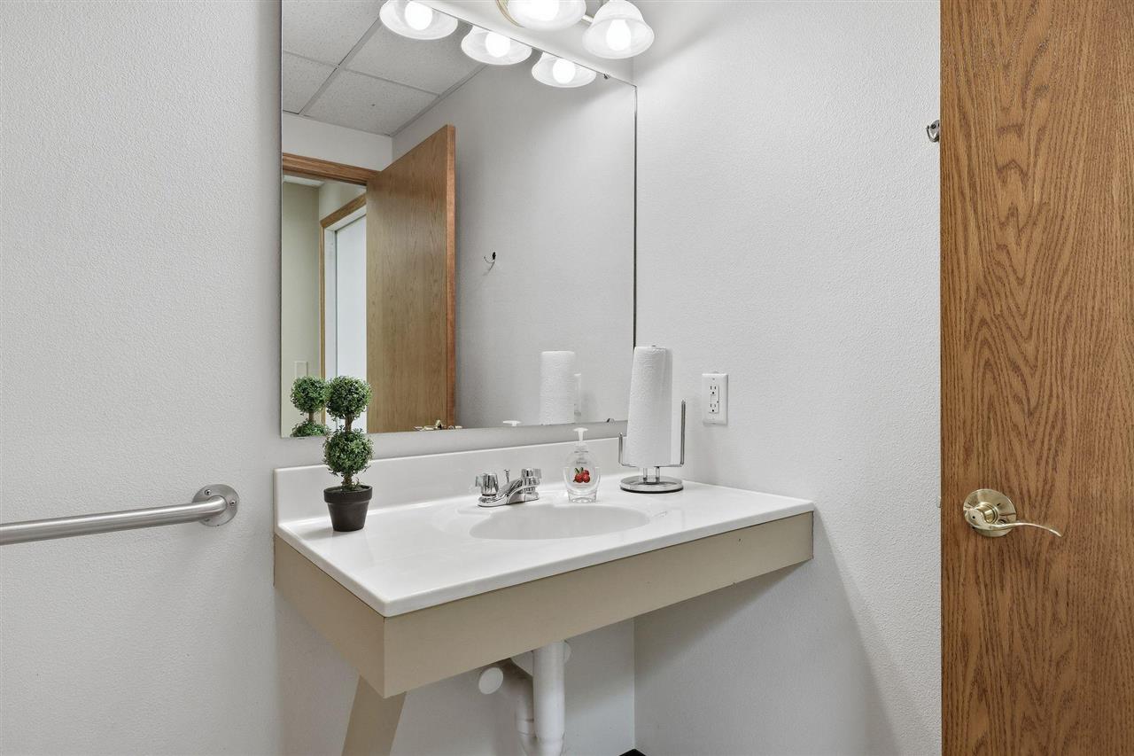 205 Scott Court Iowa City IA 52245