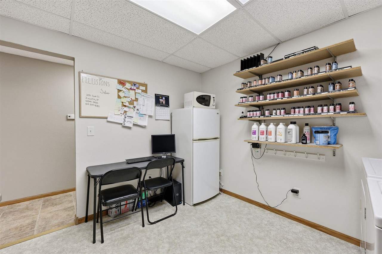 205 Scott Court Iowa City IA 52245