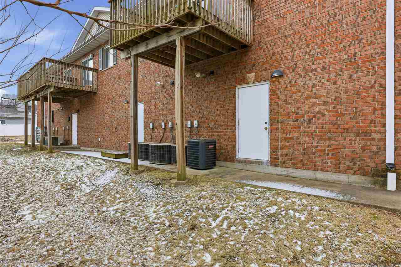 205 Scott Court Iowa City IA 52245