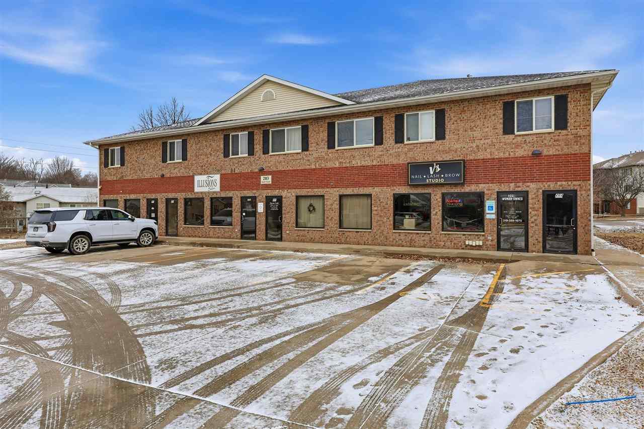 205 Scott Court Iowa City IA 52245
