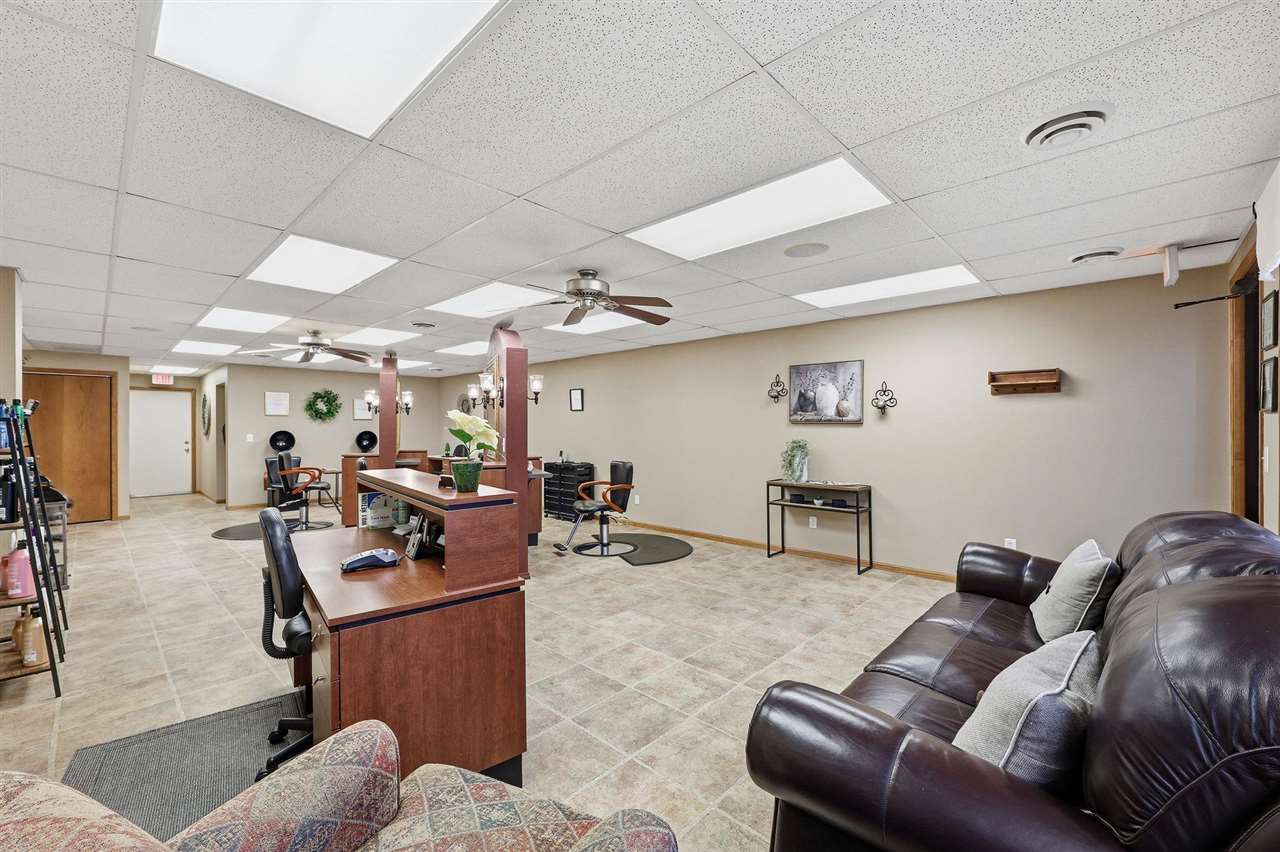 205 Scott Court Iowa City IA 52245