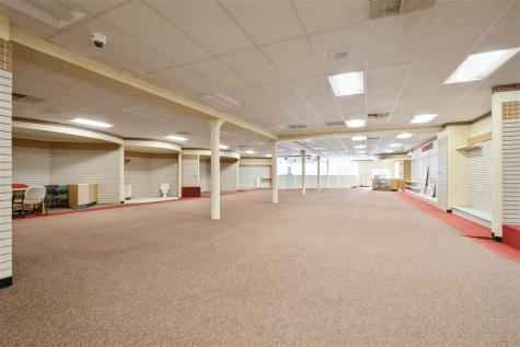 107 S Franklin Street Manchester IA 52057