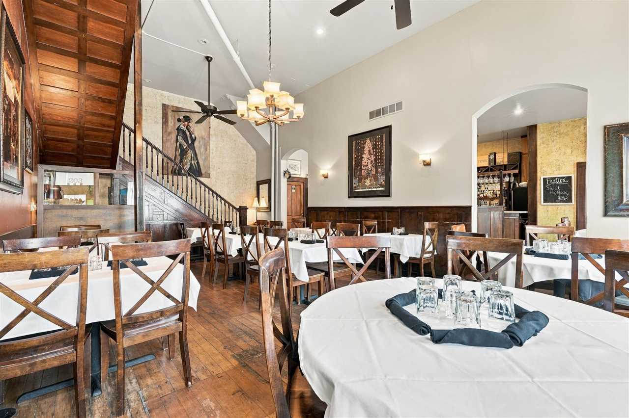 203 5th Street Kalona IA 52247
