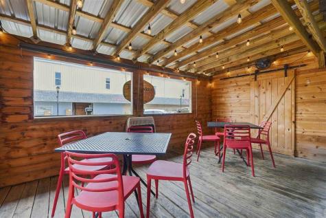 203 5th Street Kalona IA 52247