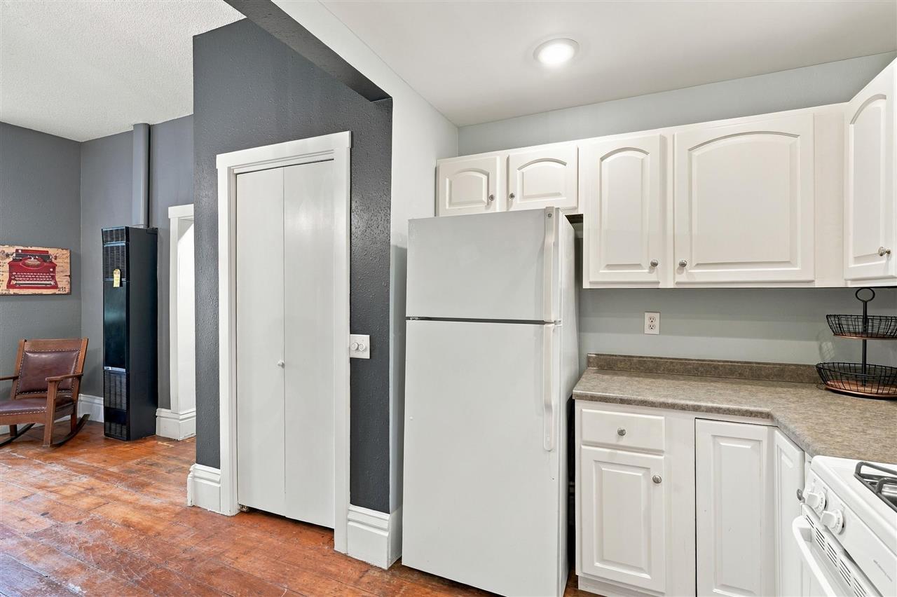 203 5th Street Kalona IA 52247