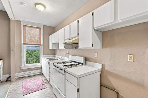 203 5th Street Kalona IA 52247