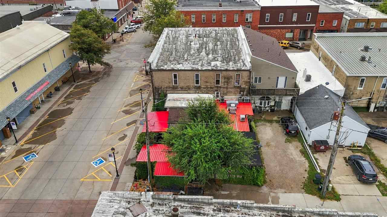 203 5th Street Kalona IA 52247