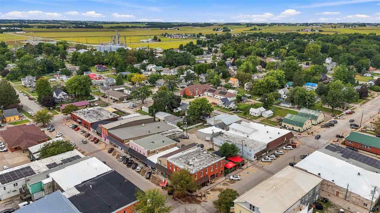 203 5th Street Kalona IA 52247