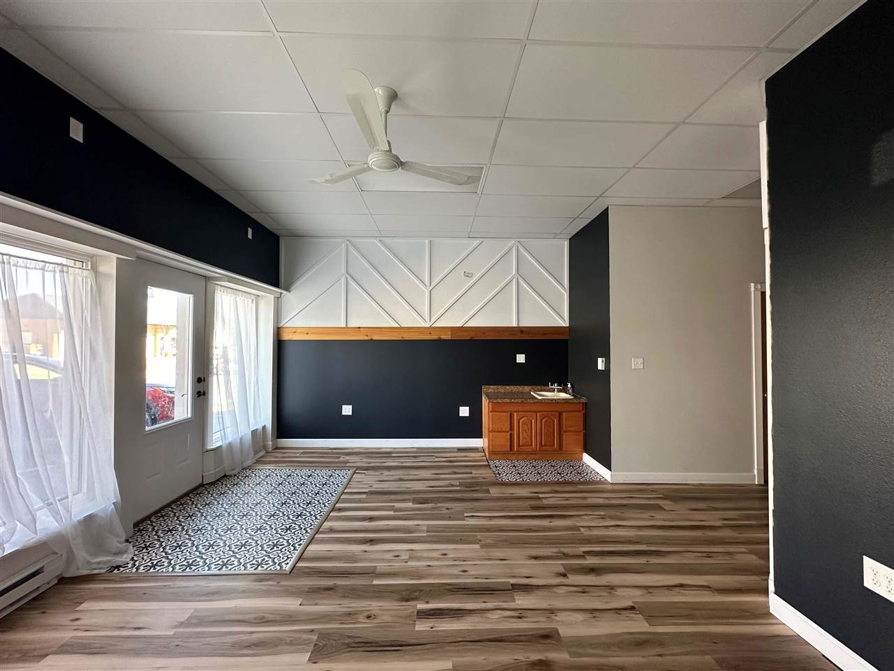 413 E Main Street Central City IA 52214