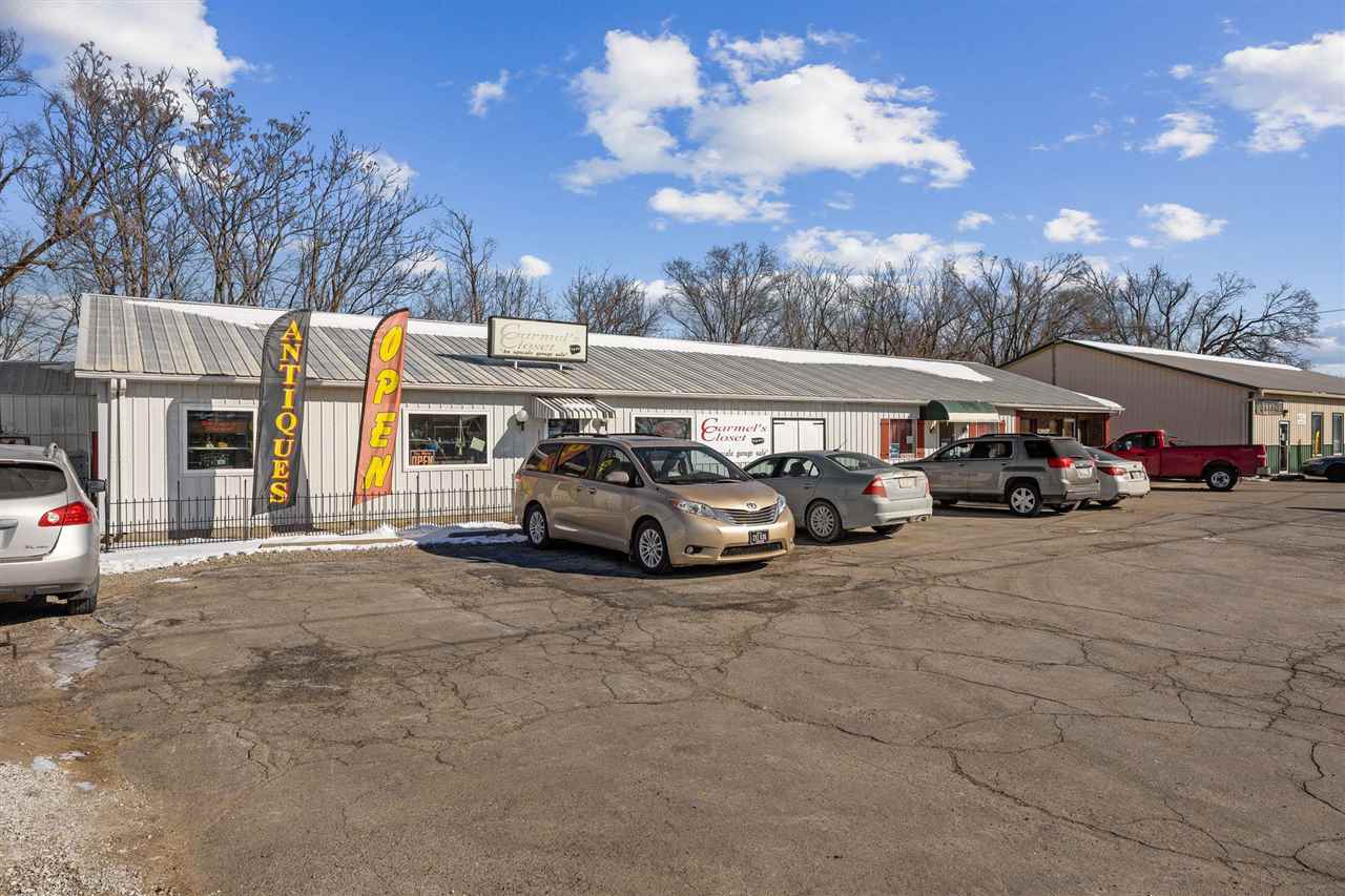 1054 W Madison Street Washington IA 52353
