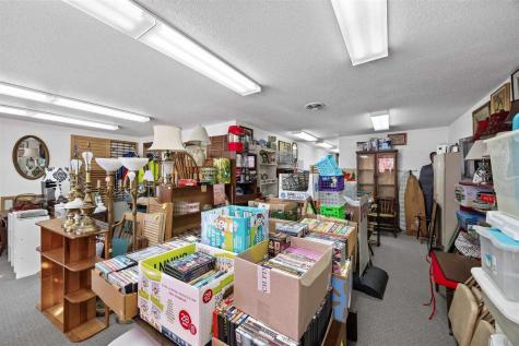 1054 W Madison Street Washington IA 52353