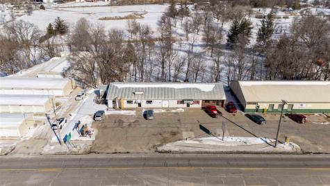 1054 W Madison Street Washington IA 52353