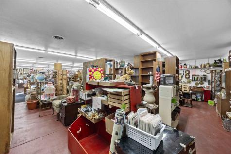 1054 W Madison Street Washington IA 52353