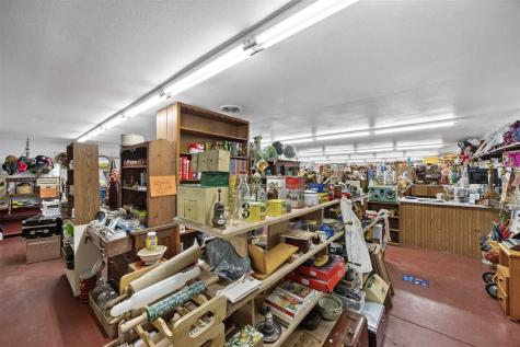 1054 W Madison Street Washington IA 52353