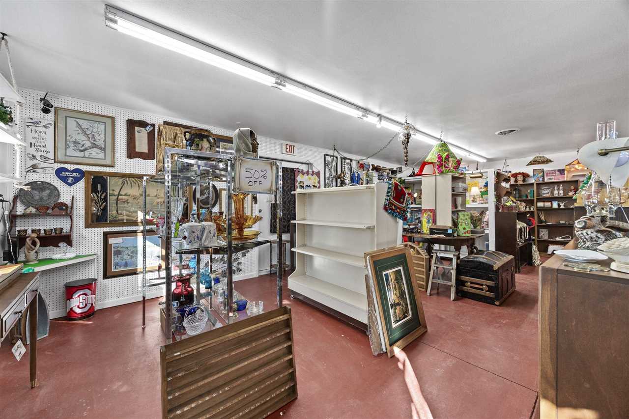 1054 W Madison Street Washington IA 52353